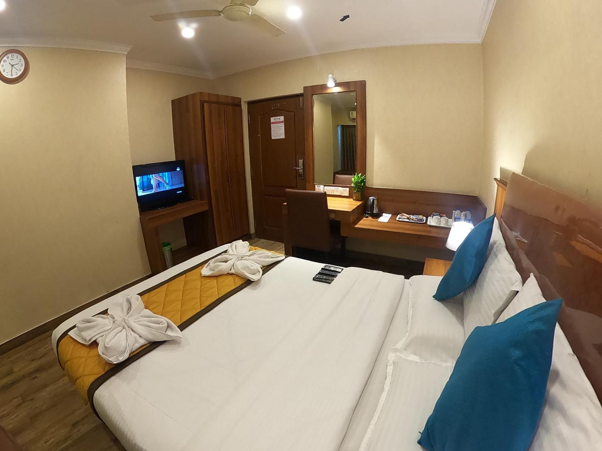 Hotel Noor Empire International Kormangala Bangalore Dış mekan fotoğraf