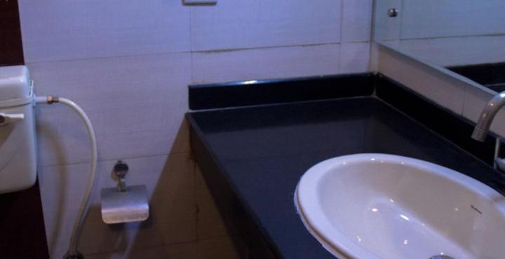 Hotel Noor Empire International Kormangala Bangalore Dış mekan fotoğraf