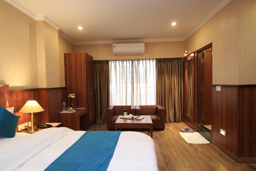 Hotel Noor Empire International Kormangala Bangalore Dış mekan fotoğraf
