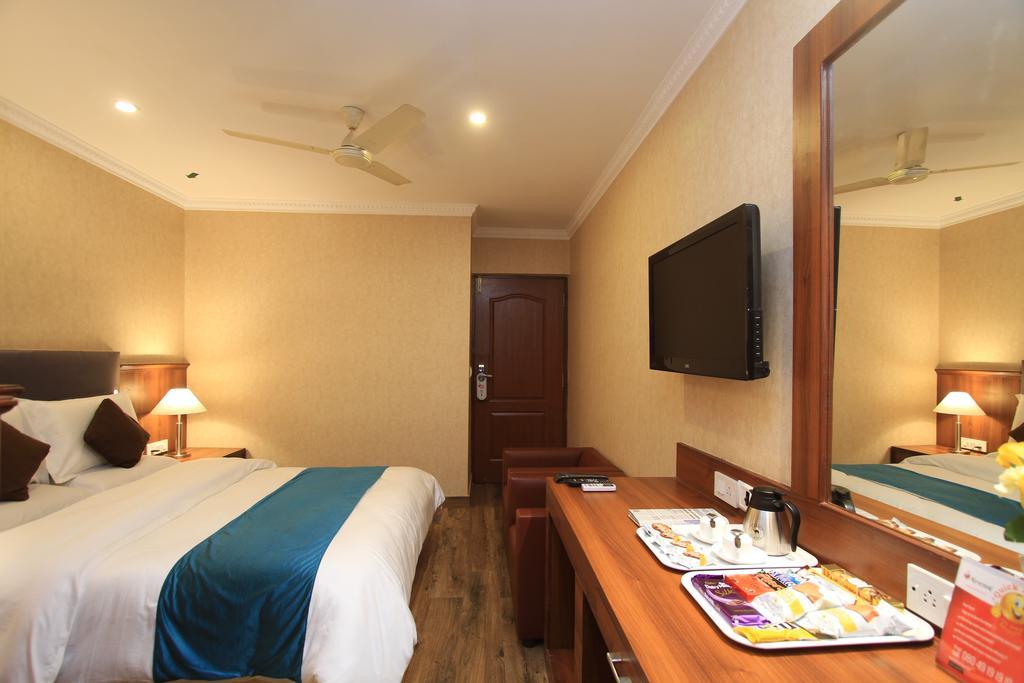 Hotel Noor Empire International Kormangala Bangalore Dış mekan fotoğraf