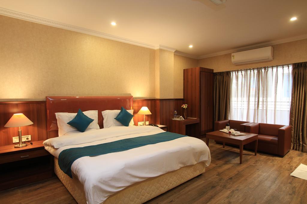 Hotel Noor Empire International Kormangala Bangalore Dış mekan fotoğraf