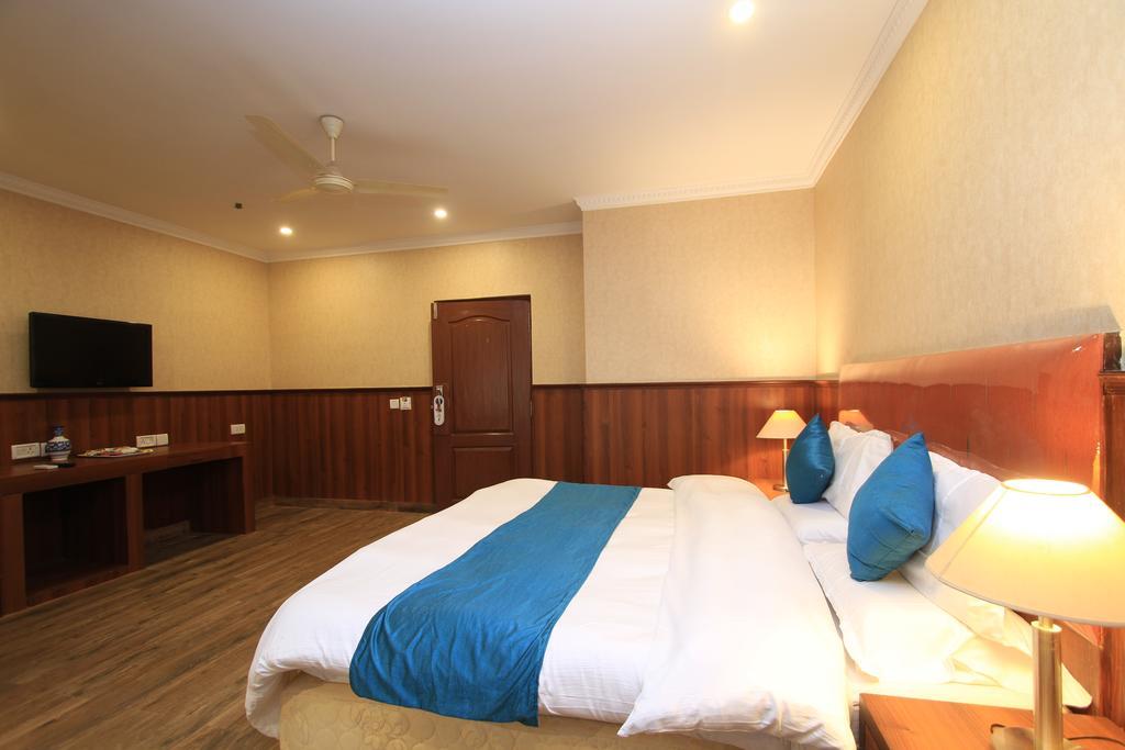Hotel Noor Empire International Kormangala Bangalore Dış mekan fotoğraf